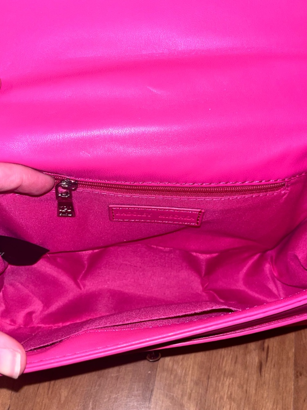 Badgley Mischka Hot Pink Quilted Chain Shoulder Bag - Picture 9 of 11